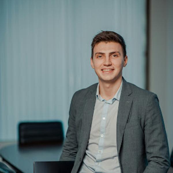 Avatar image for ethanbrot