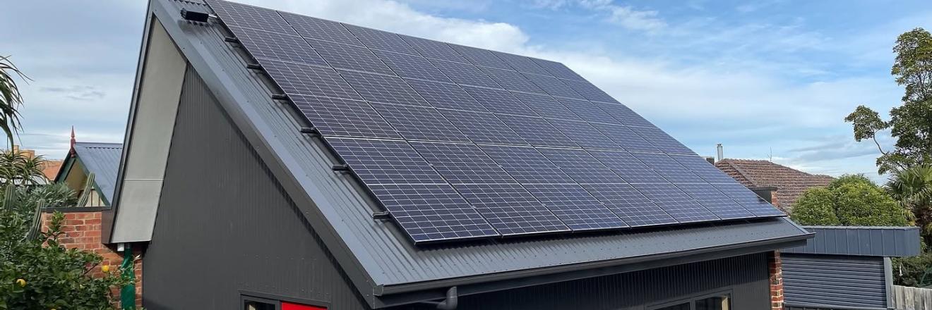 Cover image for solarflow